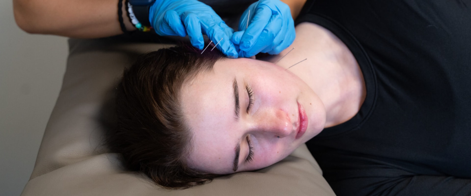 Wrist Surgery Recovery Through An Experienced Atlanta Wrist Specialist And Massage Therapy Treatments